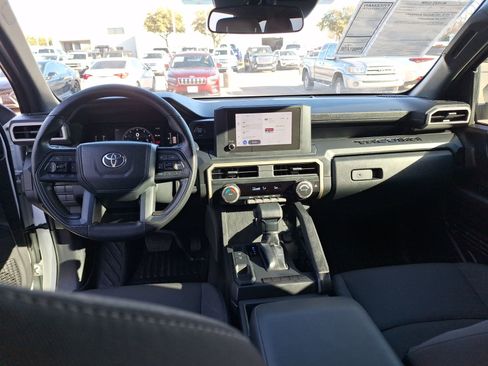 Used 2024 Toyota Tacoma SR image 17