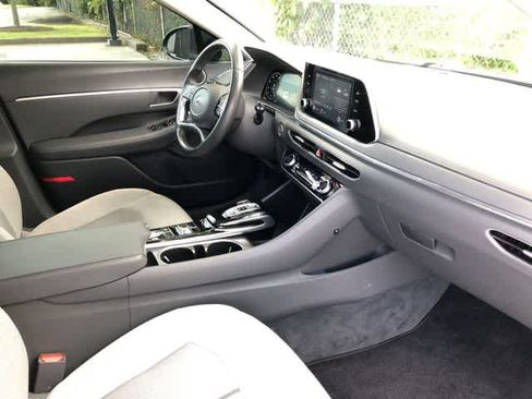 Used 2020 Hyundai Sonata SEL w/ Convenience + Sunroof Package FWD image 40