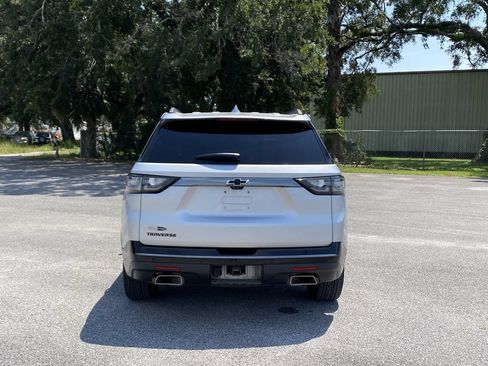 Used 2020 Chevrolet Traverse Premier w/ Redline Edition FWD image 7