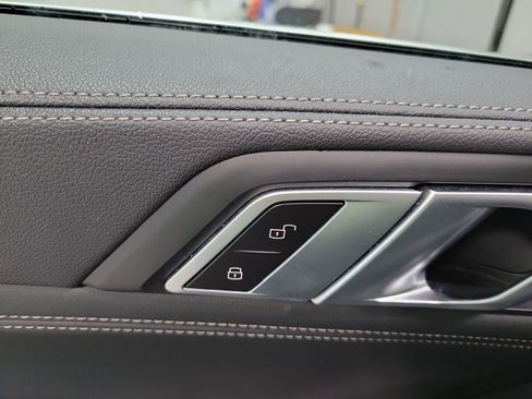 Used 2023 BMW X6 xDrive40i image 40