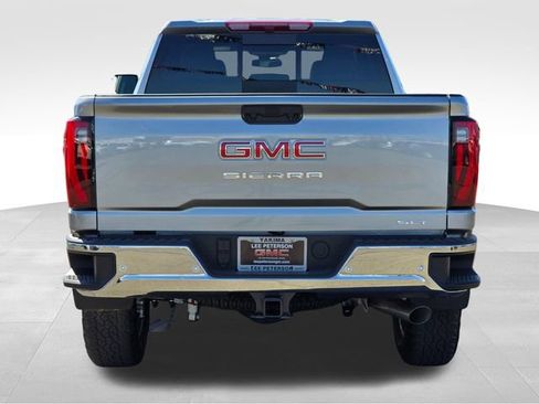 Used 2026 GMC Sierra 3500 SLT w/ SLT Premium Package AWD/4WD image 4