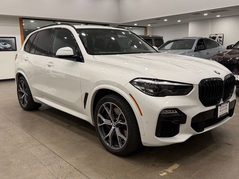 Used 2021 BMW X5 xDrive45e w/ M Sport Package image 2