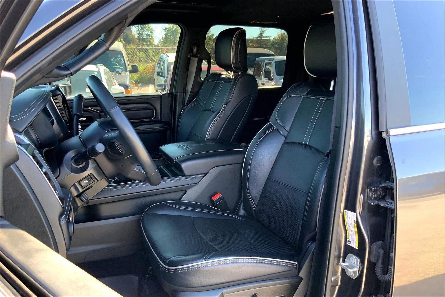 Used 2024 RAM 3500 Limited AWD/4WD image 22