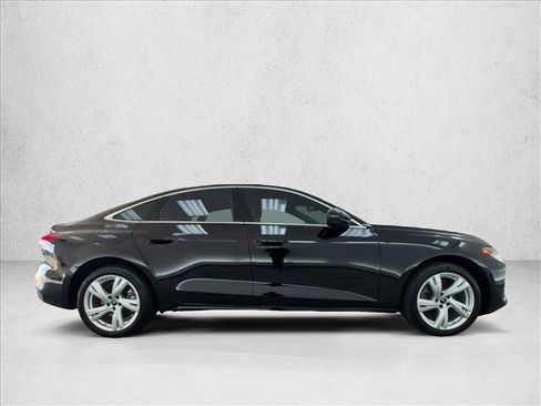 Used 2025 Audi A5 2.0T Premium Plus w/ Premium Plus AWD/4WD image 4