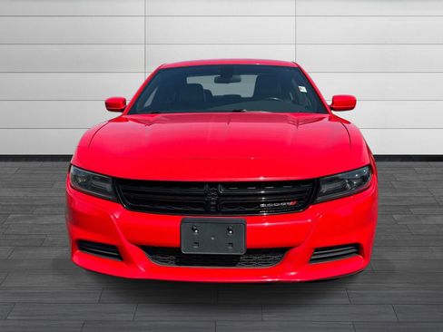 Used 2019 Dodge Charger SXT w/ Leather Interior Group RWD image 9