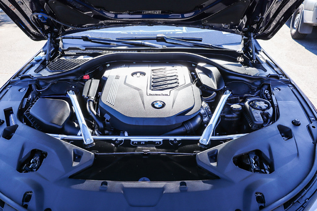Used 2026 BMW 840i w/ M Sport Professional Package RWD image 26