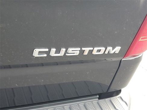 Certified 2023 Chevrolet Silverado 1500 Custom image 10