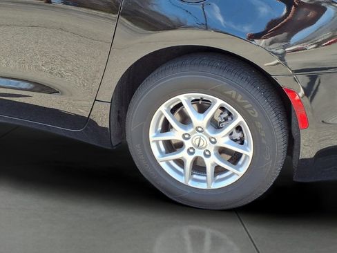 Used 2024 Chrysler Pacifica Touring-L image 20