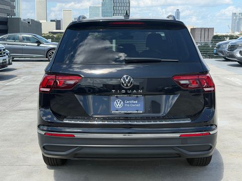 Certified 2024 Volkswagen Tiguan S FWD image 10