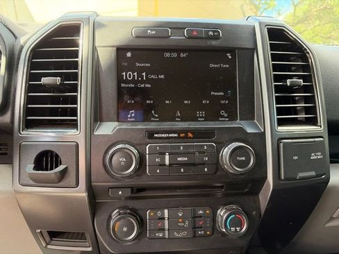 Used 2018 Ford F150 XLT w/ Equipment Group 302A Luxury RWD image 10