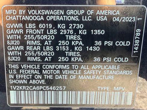 Used 2023 Volkswagen Atlas SE w/ Panoramic Sunroof Package AWD/4WD image 26