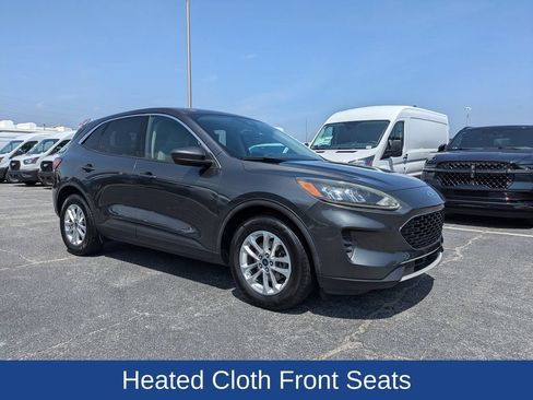 Certified 2020 Ford Escape SE FWD image 2