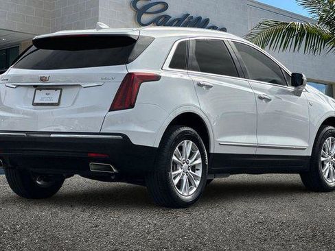 Certified 2025 Cadillac XT5 Luxury FWD image 4