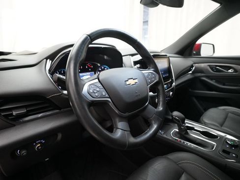 Used 2023 Chevrolet Traverse LT AWD/4WD image 8