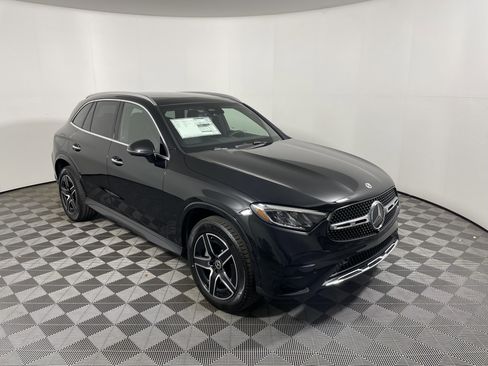 New 2026 Mercedes-Benz GLC 300 image 7