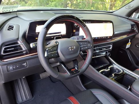 New 2026 Chevrolet Traverse RS FWD image 13