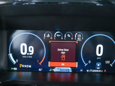 Used 2023 Ford F150 Lariat w/ Equipment Group 502A High AWD/4WD image 17
