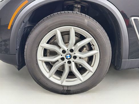 Used 2023 BMW X5 xDrive40i w/ Premium Package image 33
