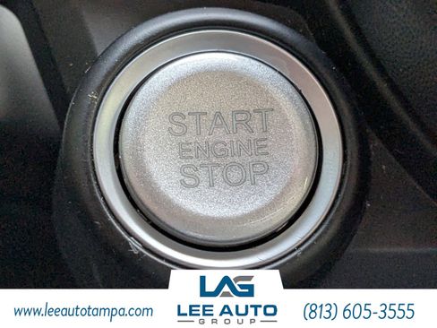 Used 2021 Alfa Romeo Giulia Ti w/ Nero Edizione image 28