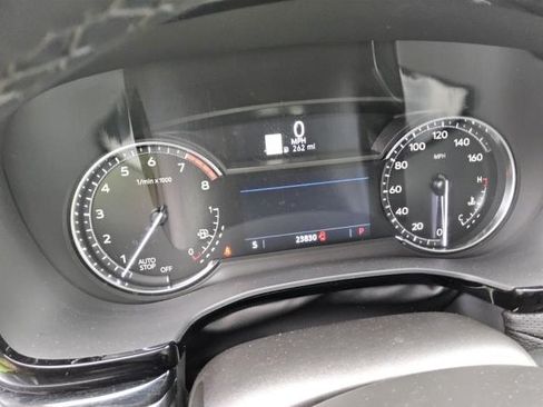 Used 2025 Cadillac XT5 Premium Luxury FWD image 15