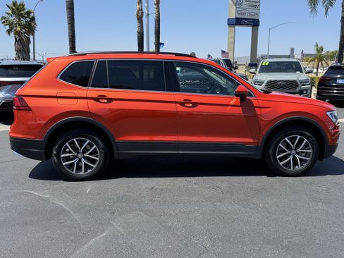 Used 2019 Volkswagen Tiguan SE AWD/4WD image 10