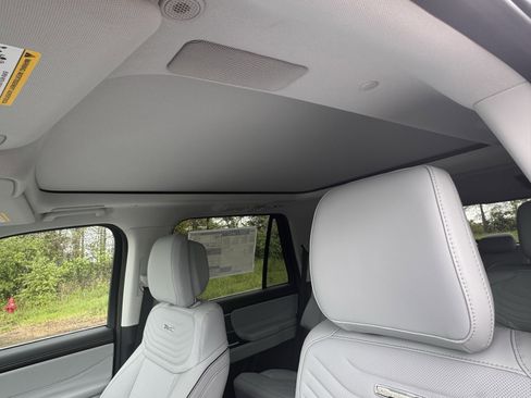 New 2026 Ford Expedition Platinum AWD/4WD image 19