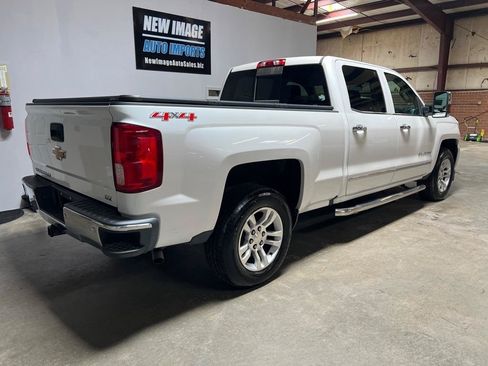 Used 2017 Chevrolet Silverado 1500 LTZ w/ LTZ Plus Package AWD/4WD image 4