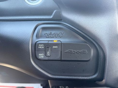Certified 2024 RAM 2500 Big Horn AWD/4WD image 28
