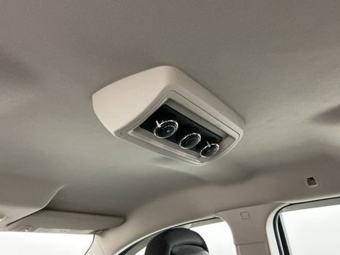 Used 2015 Dodge Journey American Value Package w/ Flexible Seating Group image 23