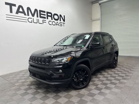 New 2026 Jeep Compass Latitude AWD/4WD image 1