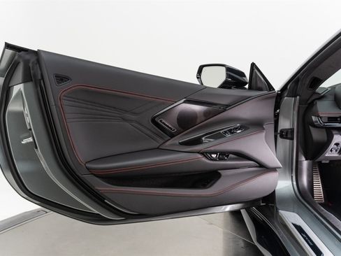 Used 2024 Chevrolet Corvette Z06 RWD image 80