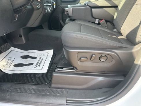 New 2025 Chevrolet Silverado 2500 Custom w/ Custom Value Package image 17