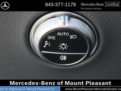 Used 2025 Mercedes-Benz GLC 300 image 27