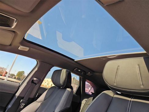 New 2026 Cadillac Optiq Sport 1 w/ LPO, Floor Liner Package AWD/4WD image 9