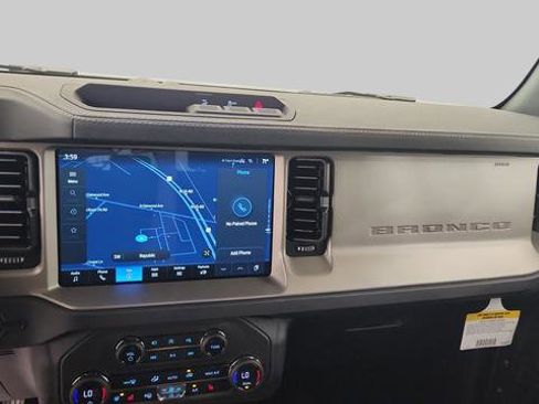 New 2025 Ford Bronco Outer Banks image 17