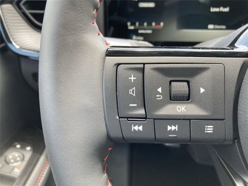 New 2025 Nissan Kicks SR w/ SR Premium Package image 24