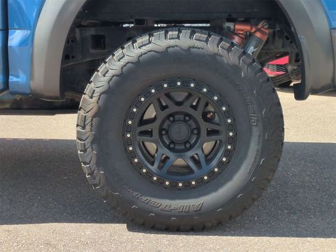 Used 2020 Ford F150 Raptor w/ Equipment Group 802A Luxury image 14