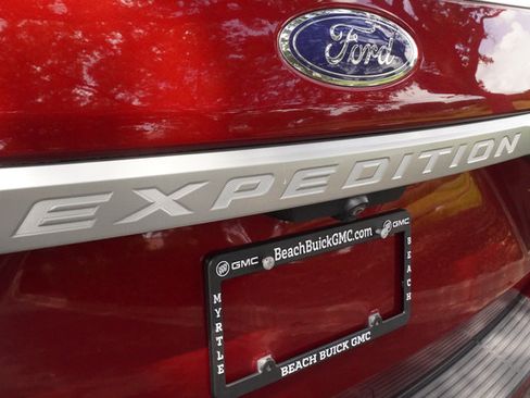 Used 2019 Ford Expedition Platinum RWD image 42
