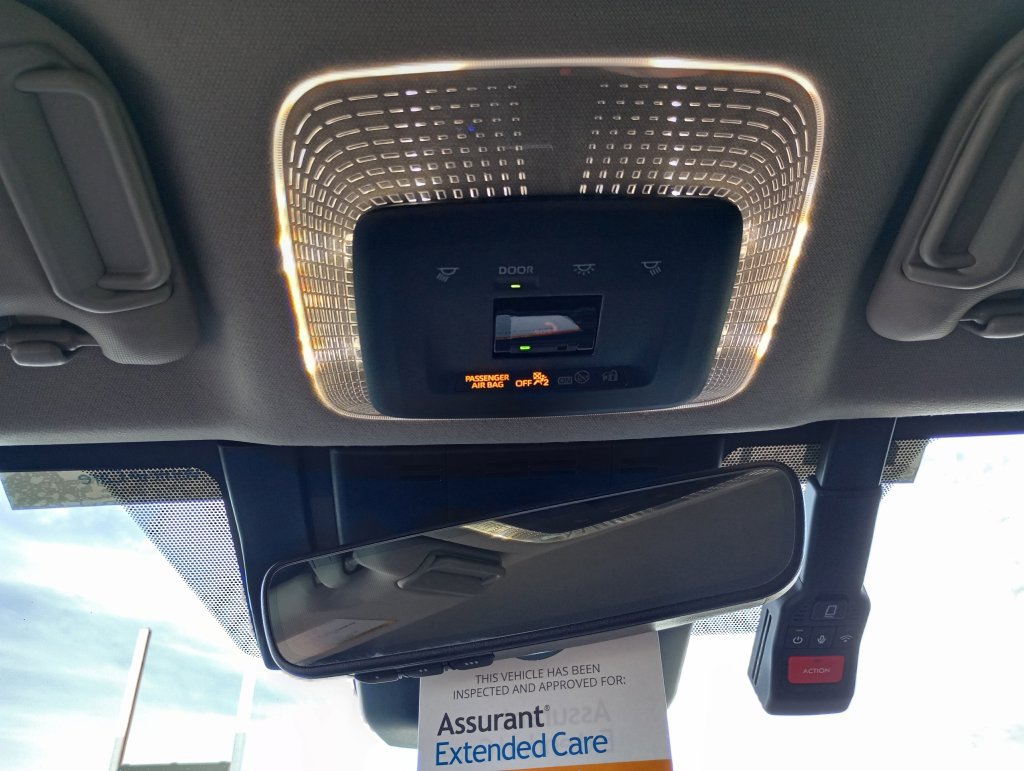 Used 2026 Toyota Prius Plug-In Hybrid FWD image 20