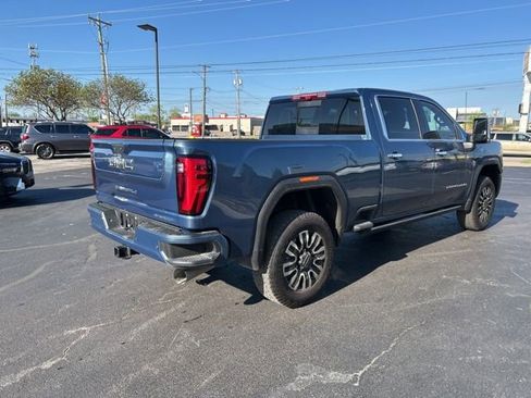 Used 2025 GMC Sierra 2500 Denali Ultimate AWD/4WD image 8