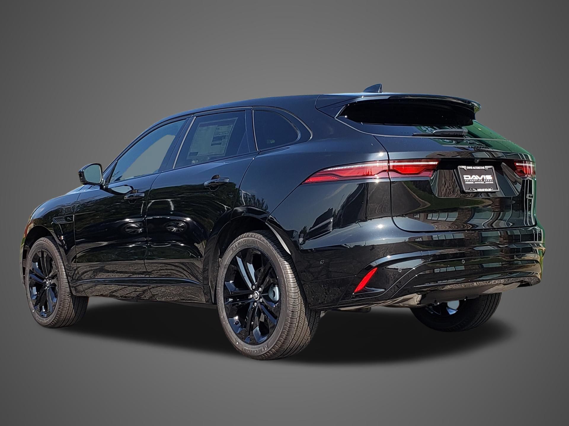 New 2026 Jaguar F-PACE R-Dynamic S AWD/4WD image 7