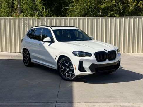 Used 2023 BMW X3 xDrive30i AWD/4WD image 1