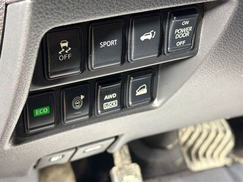 Used 2016 Nissan Rogue SL image 10