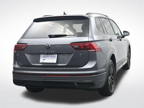 Used 2022 Volkswagen Tiguan SE R-Line AWD/4WD image 7