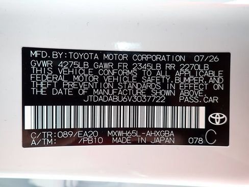 Certified 2027 Toyota Prius XLE AWD/4WD image 15