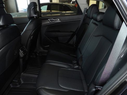 Used 2026 Kia Sportage EX image 22