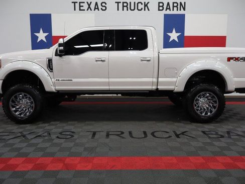 Used 2019 Ford F250 Limited w/ FX4 Off-Road Package AWD/4WD image 1
