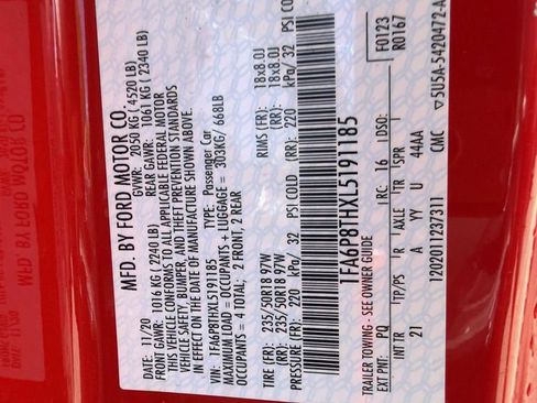 Used 2020 Ford Mustang Coupe RWD image 25