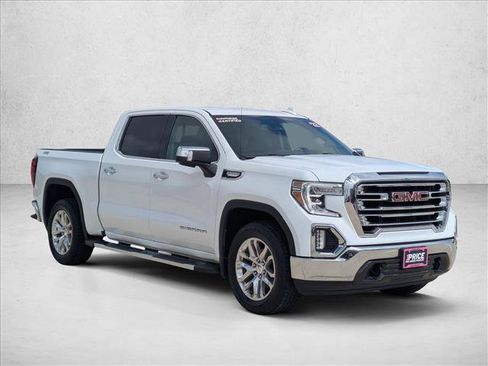 Used 2022 GMC Sierra 1500 SLT AWD/4WD image 3