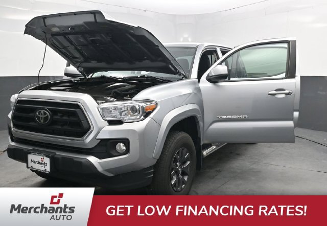 Used 2022 Toyota Tacoma SR5 AWD/4WD image 52